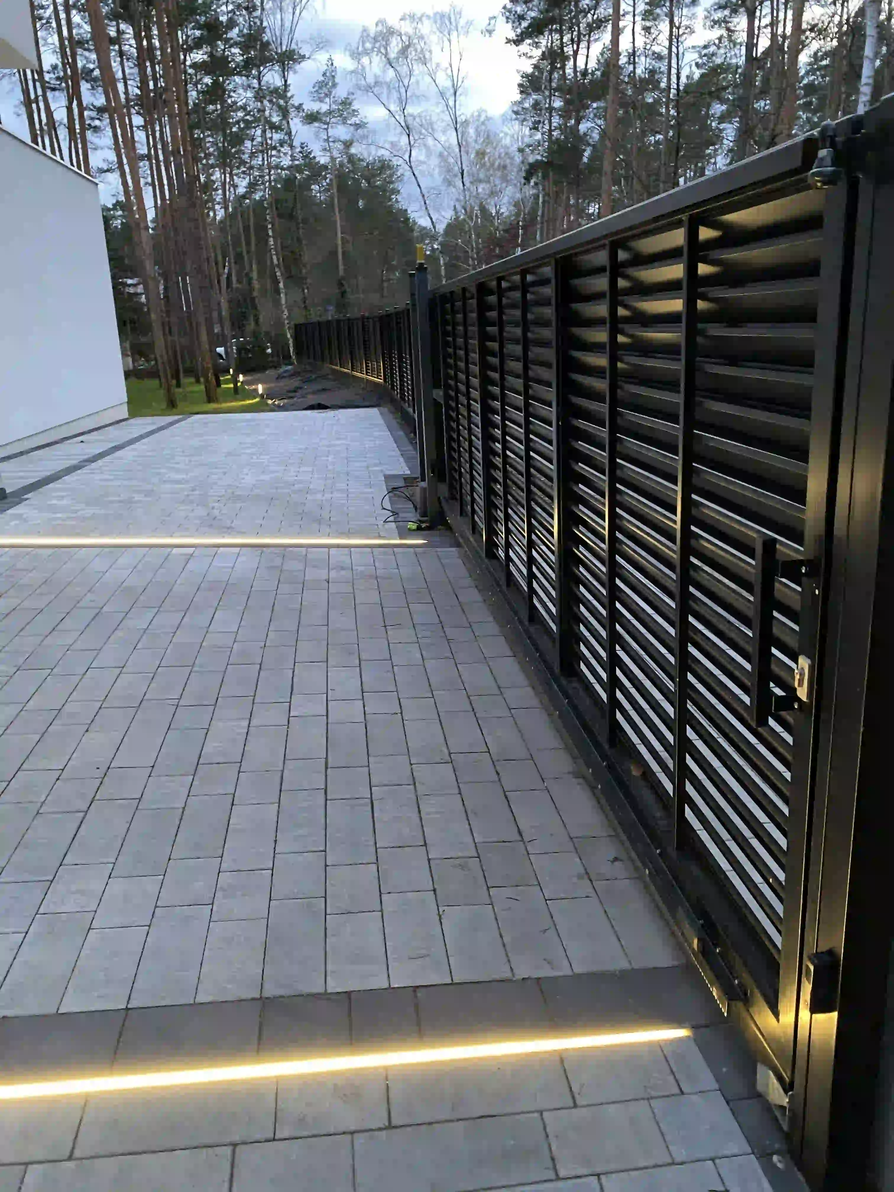 Technicznie uporządkowany system Loxone w domu