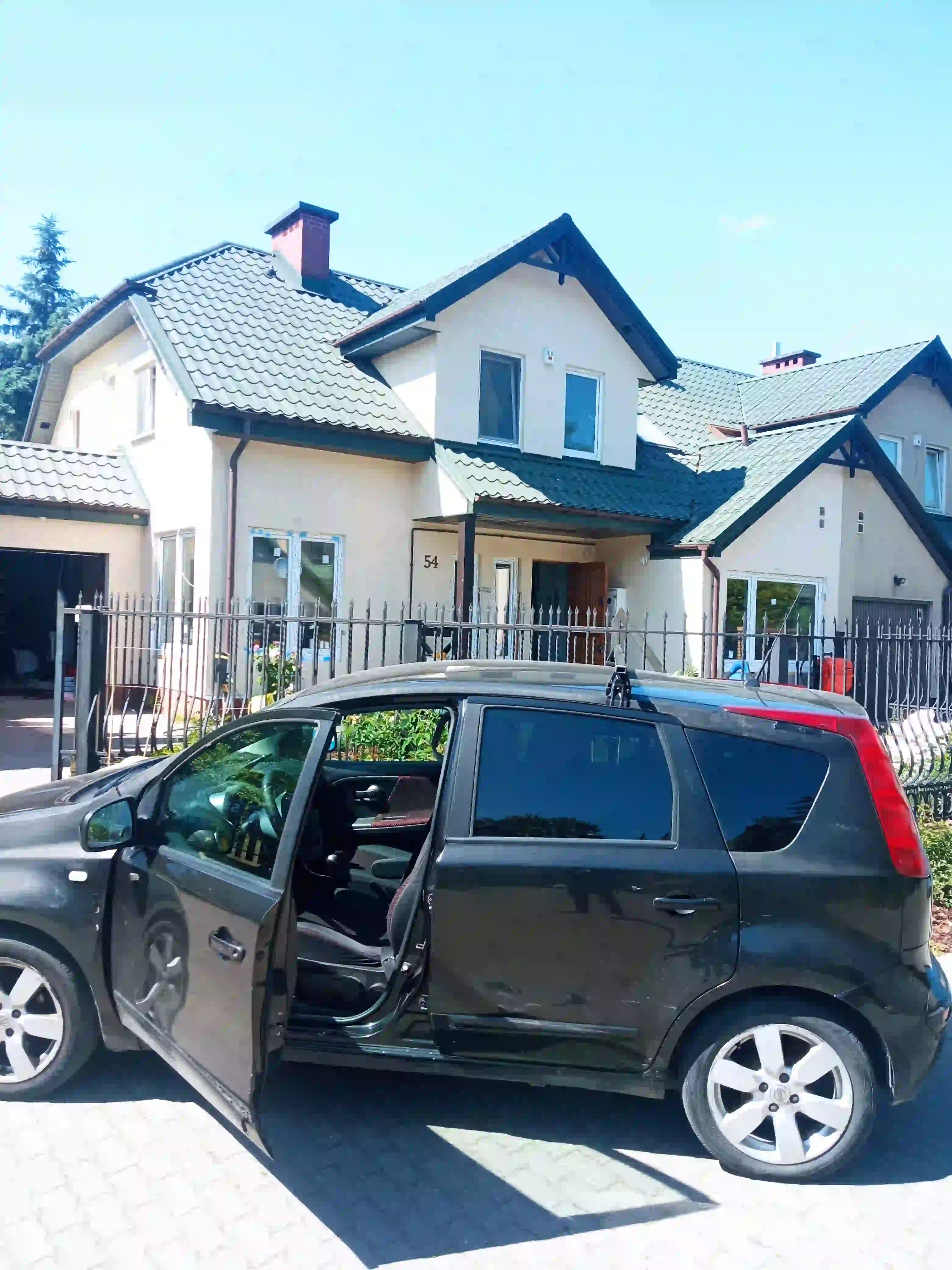 Дом в Пясечно на этапе капитального ремонта с инженерной подготовкой под smart home